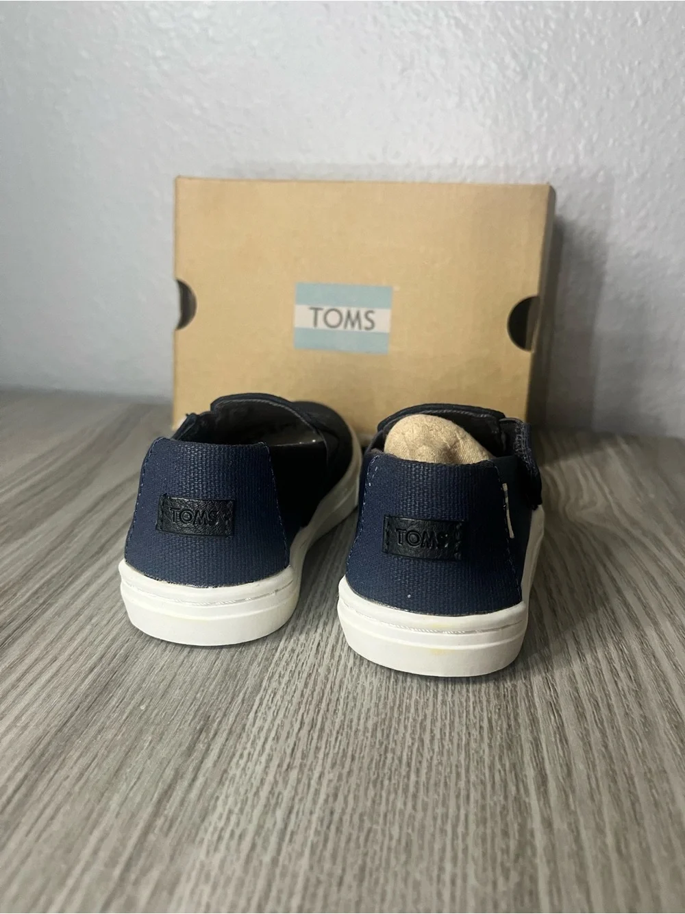 TOMS Luca Navy Canvas Slip-On Shoes
